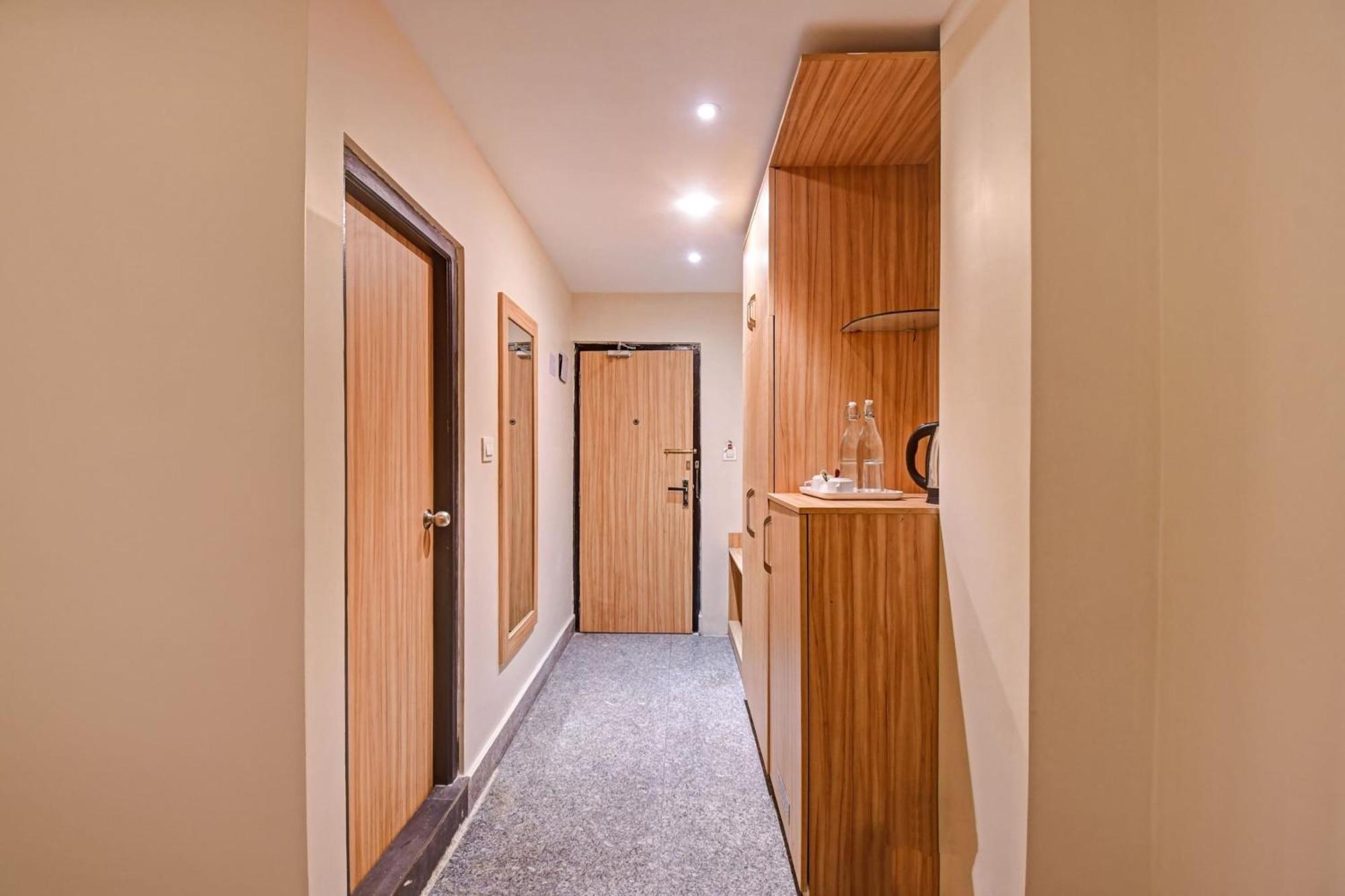 Townhouse Mansarovar Hotel 강토크 외부 사진